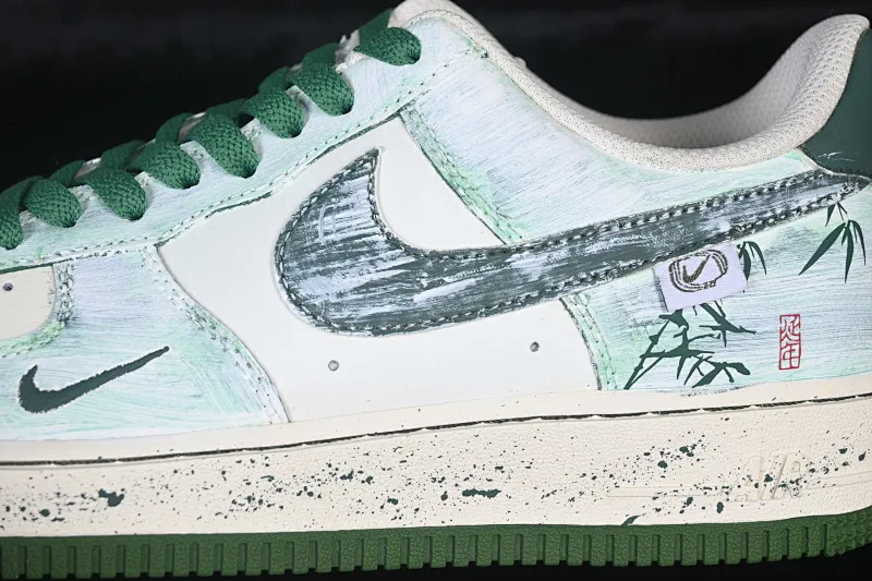 All categories Nk Air Force 1 Air Force series Nk Air Force 1 Low Air Force low-top Nike Air Force 1'07 Low "Bamboo In Ink Wash" Hand-painted graffiti Green bamboo ink rhyme Air Force 1 low-top casual sneakers FB1839-123